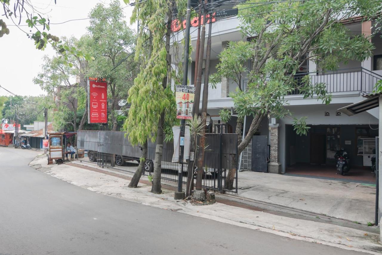 红多兹酒店-近巴斯德收费出口4号 万隆 外观 照片